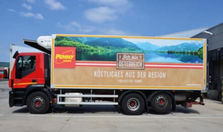 LKW Werbebanner Penny Wiener Neudorf