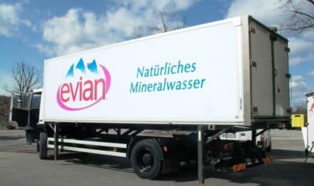 LKW Werbung_Evian