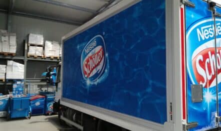 LKW Werbung für Schöller