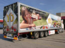 LKW Werbung für YO