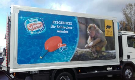 LKW Werbung für Schöller