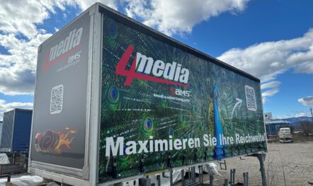 LKW Werbung für 4media