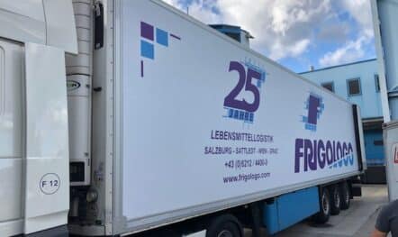LKW Werbung_Frigologo